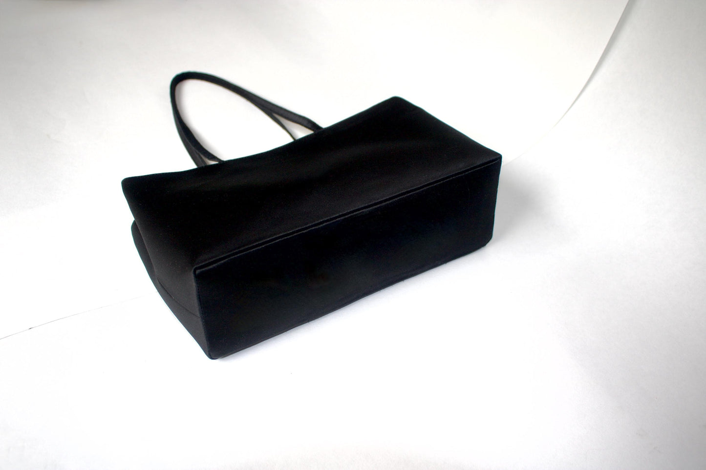 Maisie & Mia Shoulder Bag Sewing Pattern (two sizes)